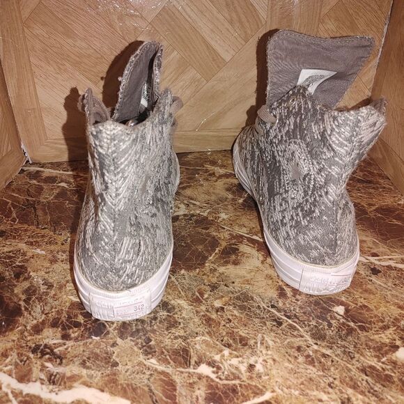 Converse women's high top All Star fashion shoes gray size 7. 342 - Picture 4 of 12